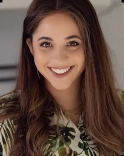 Shushy Turin, Blogger & Recipe developer